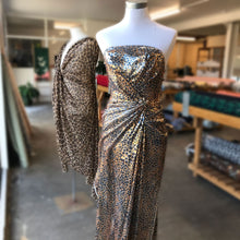 Load image into Gallery viewer, Leopard Sequin - Gold