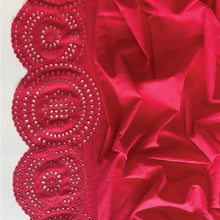 Load image into Gallery viewer, Cotton with Scalloped Edge Deadstock - Red