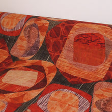 Load image into Gallery viewer, Novelle Cotton Linen Print Deadstock - Red &amp; Orange
