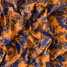 Load image into Gallery viewer, Hana Lightweight Rayon Print Deadstock - Rust
